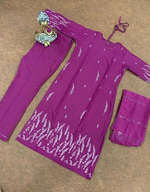 Beautiful  Embroidery Women Kurti Pant Dupatta Set