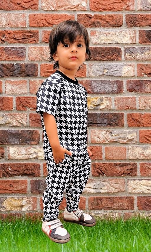 Cute Casual Top & Bottom Set For Your Little One !