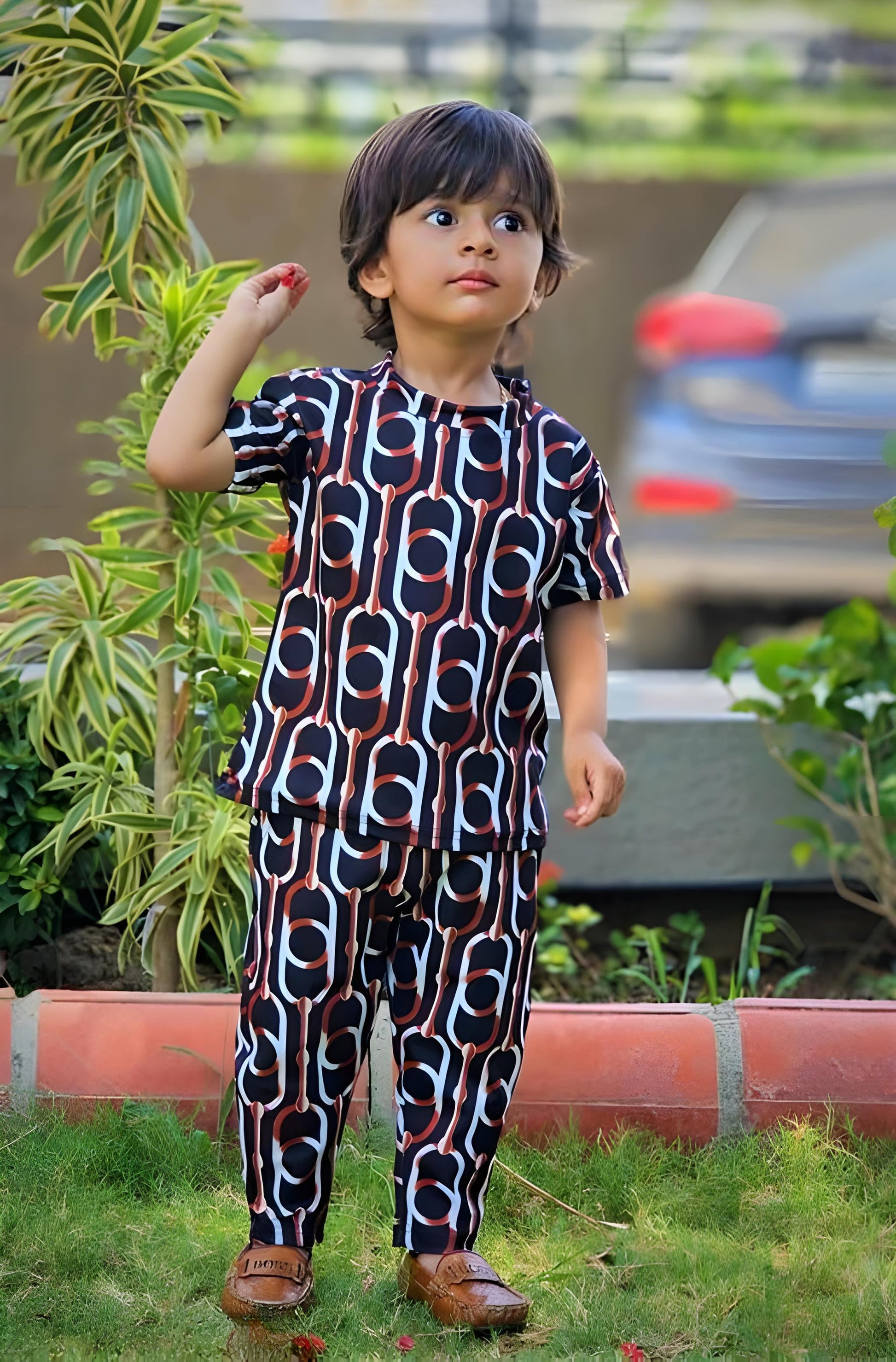 Cute Casual Top & Bottom Set For Your Little One !
