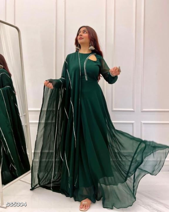 Stylish Anarkali Gown With Dupatta