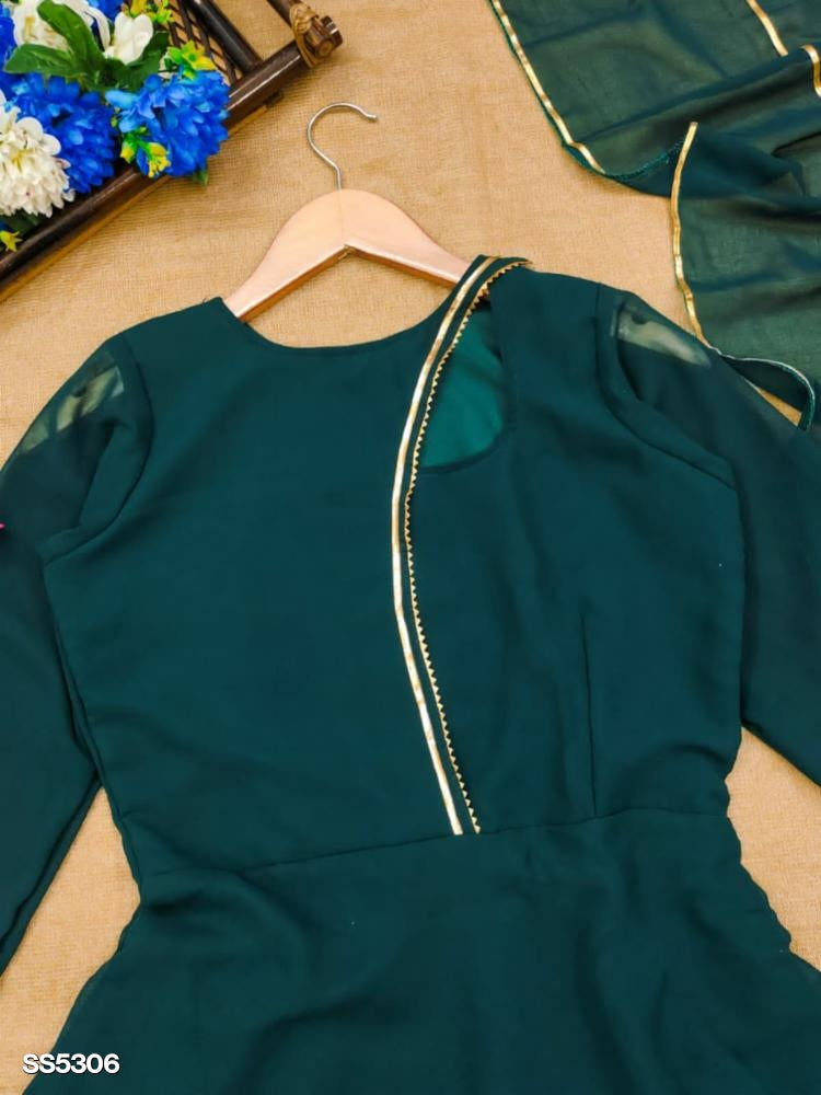 Stylish Anarkali Gown With Dupatta